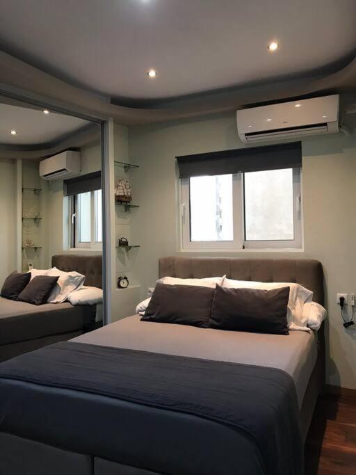 Finer Things Flisvos Beach Condo In Palaio Faliro Афины Экстерьер фото